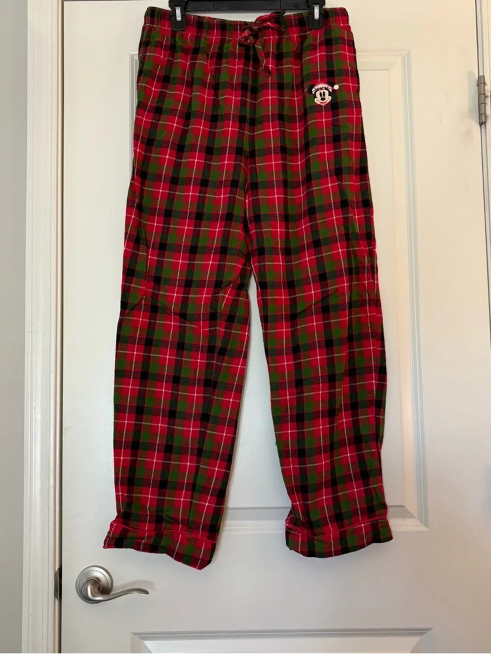 Disney Women’s Red & Green Plaid Minnie Mouse Christmas Pajama Set - Picture 3 of 12
